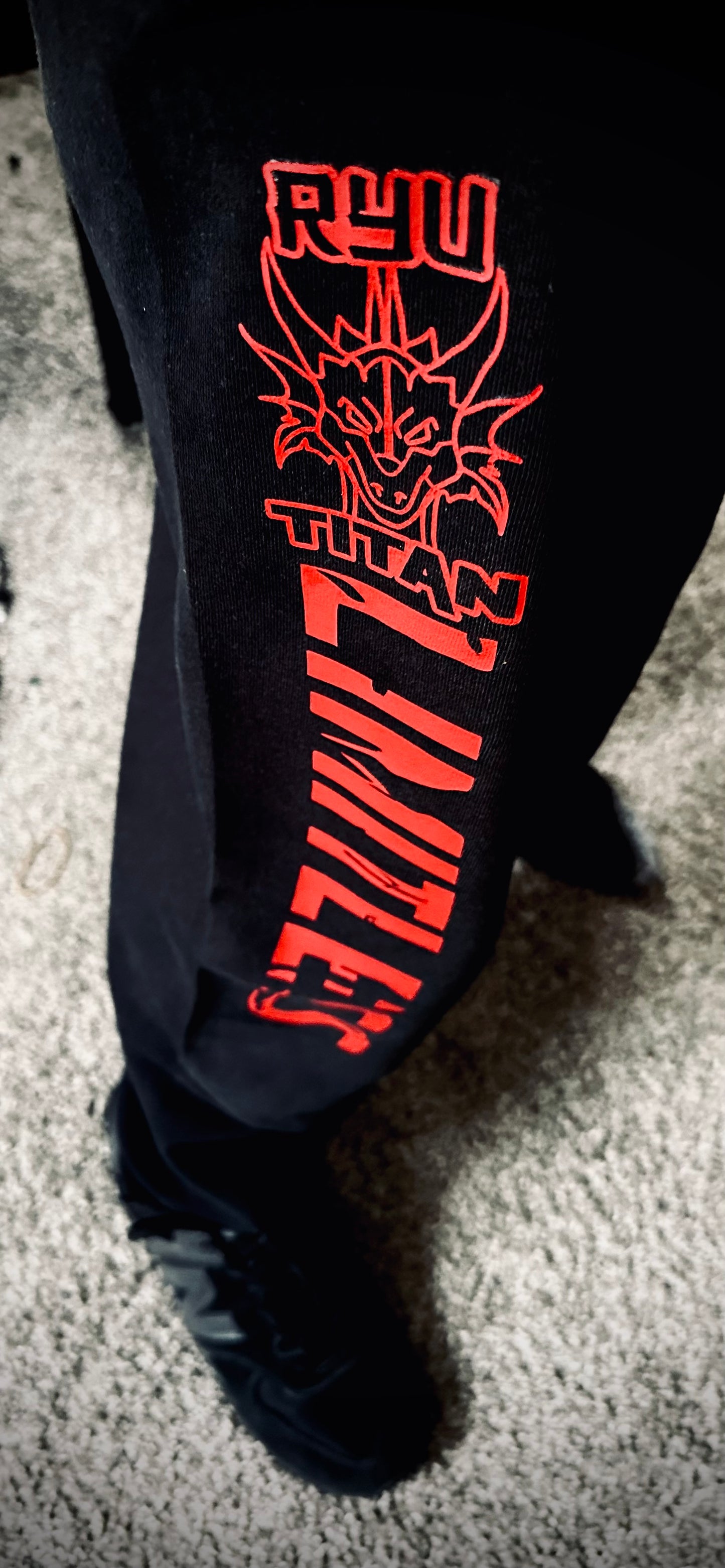 LS THUNDER SWEATPANTS | Black POLAR & RED EDITION | WOMEN'S