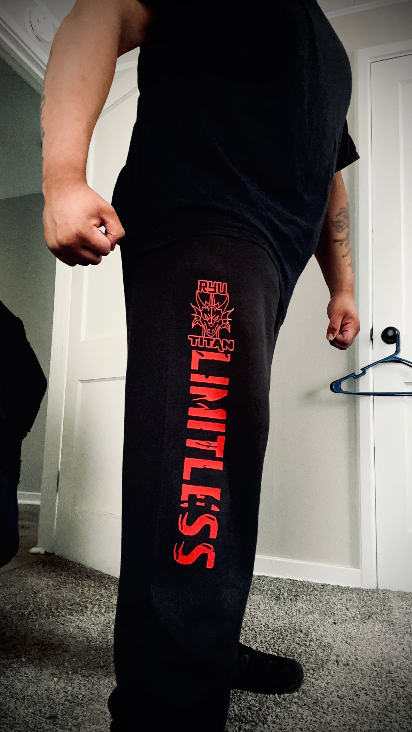 LS THUNDER SWEATPANTS | Black POLAR & RED EDITION